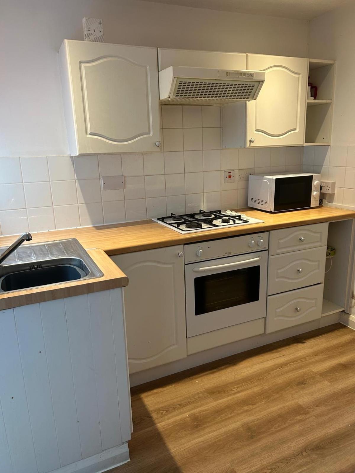 Central Cheltenham House - Sleeps 4/Pet Friendly Villa Exterior photo